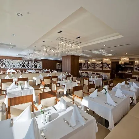 Dionis & Hotel