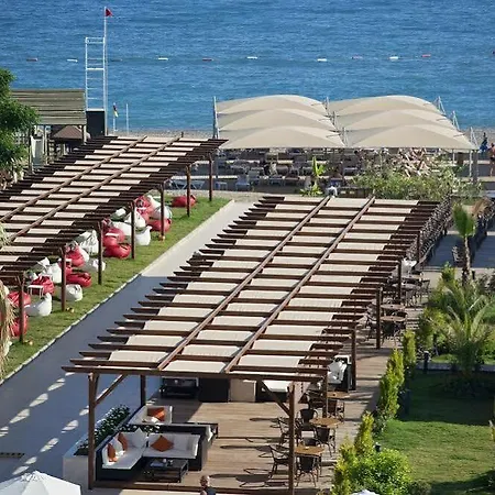Hotel Dionis & 4*
