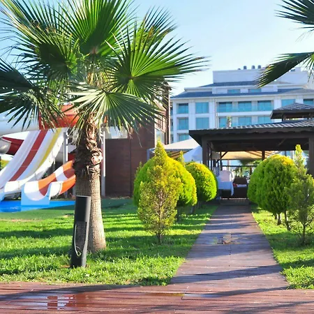 Hotel Dionis & 4*